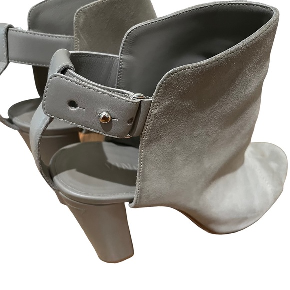 Vince Addison Peep-Toe Suede Bootie Boots Grey Size 10 - Picture 8 of 10